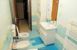 Apartament 3 camere, 80 mp, parcare! Zona strazii Stejarului!