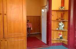 Cauti sa inchiriezi o casa nu prea departe de oras?