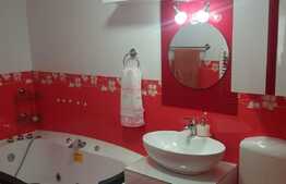 3 camere, 66 mp, parcare, zona strazii Florilor