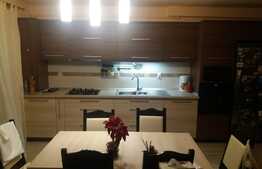 3 camere, 66 mp, parcare, zona strazii Florilor