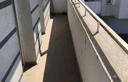 Daca iti doresti un apartament cu panorama, inconjurat de spatii verzi iti recomand acest apartament.