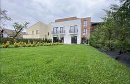 Oportunitate!Casa tip duplex de vanzare, 220 mp utili, 405 suprafata teren, priveliste, semifinisat, garaj!