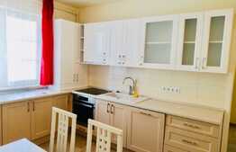 Apartament cu 2 camere, loc de parcare, 50 de mp, zona Grand Hotel Italia