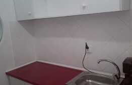 Casa cuplata de vanzare 70 mp utili, 40 mp teren, curte comuna!