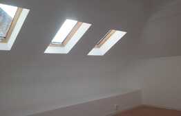 Casa cuplata de vanzare 70 mp utili, 40 mp teren, curte comuna!