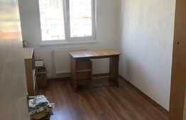 Oportunitate! Apartament 3 camere, decomandat, etaj intermediar, zona Primaverii