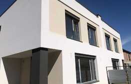 Duplex de vanzare, 160 mp, 300 teren, semifinisat, zona Vivo ! 