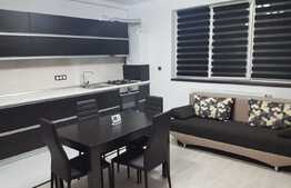 Apartament cu 3 camere, 50 mp, decomandat, loc de parcare , in zona Vivo 