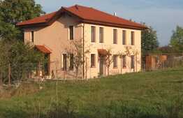 Casa individuala superfinisata, 148 mp utili, teren 1000 mp, acces rapid in Cluj!