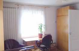 Casa individuala 45 mp, teren 555 mp, front 10ml, zona de case!