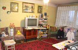 Apartament 2 camere decomandat cu priveliste !