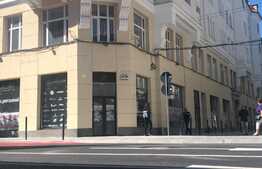 Suprafata mare in centrul orasului!