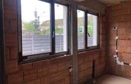 Casa individuala, zona Lidl Baciu, curte generoasa 