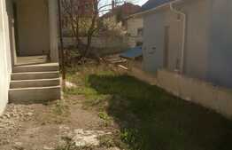  Casa de 240 mp utili cu 240 mp de teren!