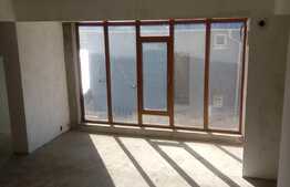  Casa de 240 mp utili cu 240 mp de teren!