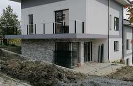 Duplex cu CF, 180mp utili, 370 mp teren, zona Valea Chintaului!