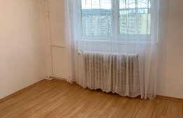 Apartament 2 camere decomandate, 40 mp, balcon, zona strazii Mehedinti