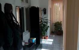 De vanzare casa individuala, 70mp, teren 301 mp, front generos!