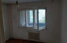 3 camere, 50 mp, etaj intermediar, zona strazii Grigore Alexandrescu