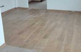 Apartament 2 camere in bloc nou, parcare subterana, zona Terra