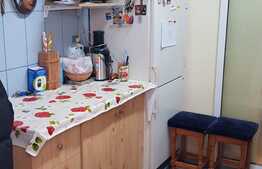 Daca nu vrei sa fii deranjat de persoanele care locuiesc deasupra ta atunci ai gasit apartamentul mult cautat... 