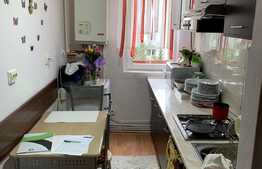 Fa rai din ce ai! 2 camere, 40 mp, aproape de facilitati. Compartimentarea si pozitionarea fac din acesta, o oferta demna de luat in considerare.