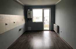 Apartament 2 camere, 43 mp, parcare cu CF, zona strazii Urusagului