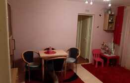 De vanzare apartament 3 camere,  46 mp, zona Minerva