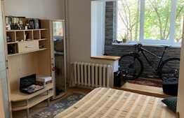 Daca nu vrei sa ai spatii mici atunci nu mai astepta, ai gasit oferta potrivita pentru tine. Apartament 4 camere, 81 mp, zona strazii Primaverii