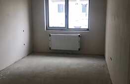 Apartament 3 camere, doua bai, semifinisat, garaj, zona Sub Cetate 