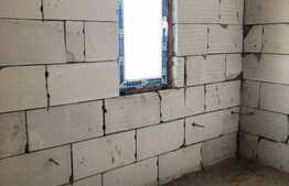 Casa cuplata de vanzare, 120 mp, 4 camere, teren 300 mp, Zona Florilor 