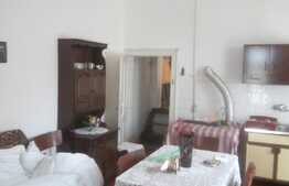  Casa  60 mp util, 234 mp de teren! Zona Garii