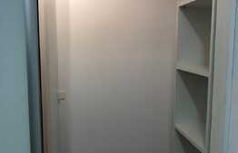 Garsoniera, 43 mp, decomandata, garaj, zona strazii Soporului