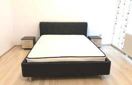 Garsoniera, 43 mp, decomandata, garaj, zona strazii Soporului