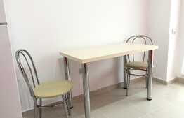 Garsoniera, 43 mp, decomandata, garaj, zona strazii Soporului