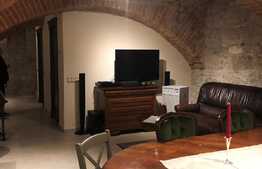 Esti in cautarea unui apartament cu 4 camere, garaj si gradina? Avem oferta potrivita!