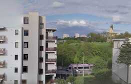 Garsoniera de vanzare, etaj intermediar, zona Calvaria