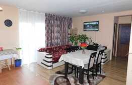 3 camere, 2 balcoane, etaj intermediar, zona de interes!