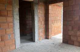 Duplex de vanzare, 114 mp, 4 camere, semifinisat, zona Vivo!