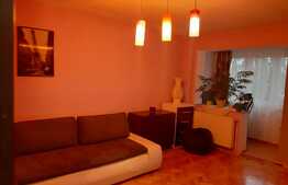Apartament 2 camere, decomandat, 48 mp, zona strazii Parang