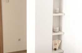 Apartament de revista, Ultrafinisat, 4 camere decomandat, 82 mp utili, 2 bai, 2 balcoane, parcare.