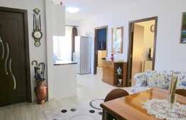 Apartament 3 camere, 56 mp, loc de parcare! Zona Sub Cetate!