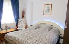 Apartament 3 camere, 56 mp, loc de parcare! Zona Sub Cetate!