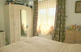 Apartament 3 camere, 56 mp, loc de parcare! Zona Sub Cetate!