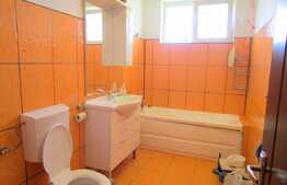 Apartament cu 2 camere, 59 mp, loc de parcare! Zona strazii Eroilor!