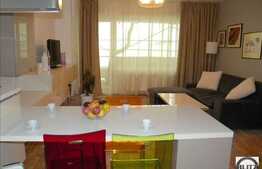 Zona accesibila 53 mp, semifinisat!