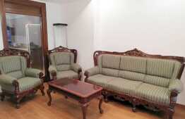 Proprietate exclusivista, 200 mp, 5 camere, 250 mp teren, garaj, zona strazii Horea!