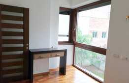 Proprietate exclusivista, 200 mp, 5 camere, 250 mp teren, garaj, zona strazii Horea!