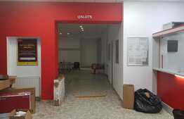 Spatiu in zona Garii, 97 mp, vitrina la strada