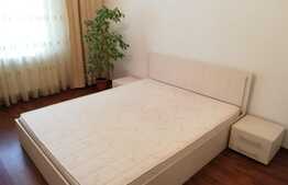 Apartament 2 camere, 60 mp, terasa 15 mp, zona strazii Trifoiului